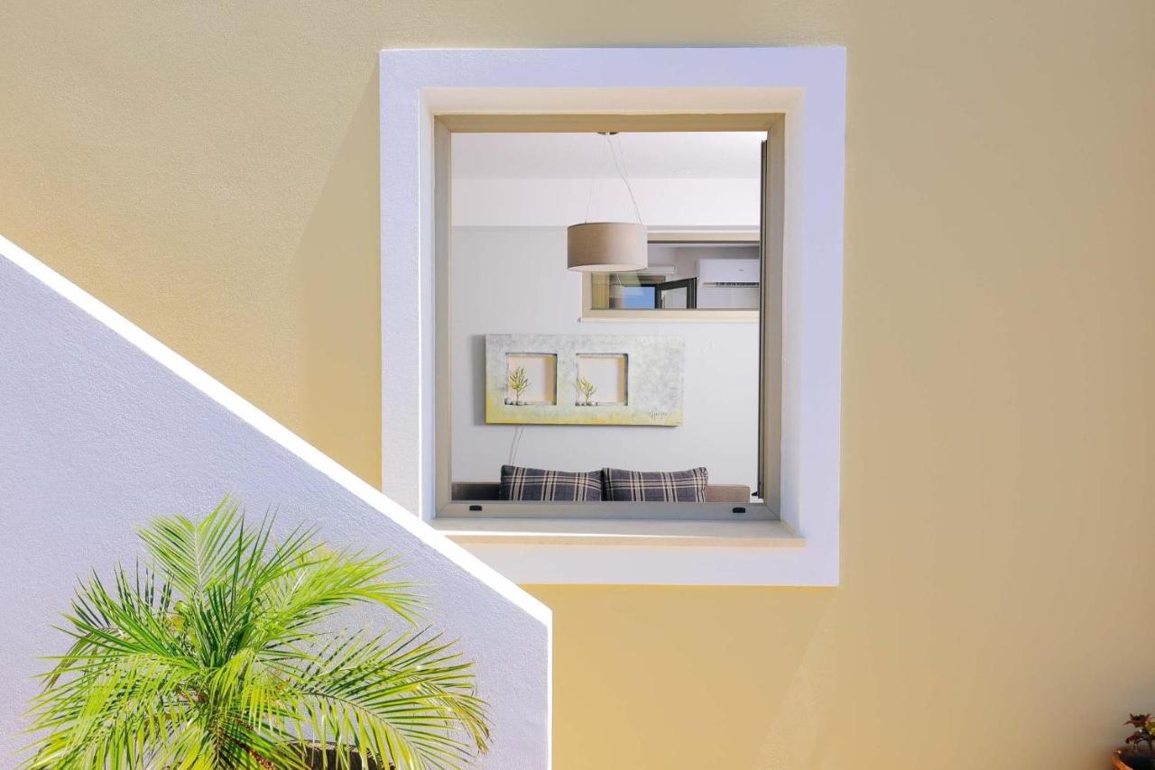 Sea View Luxury Apartments Плакиас Экстерьер фото