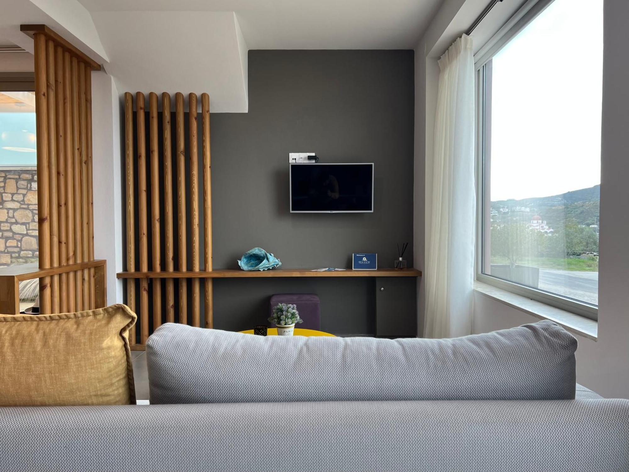 Sea View Luxury Apartments Плакиас Экстерьер фото